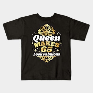 This Queen Makes 65 Look Fabulous 65th Birthday 1957 Kids T-Shirt